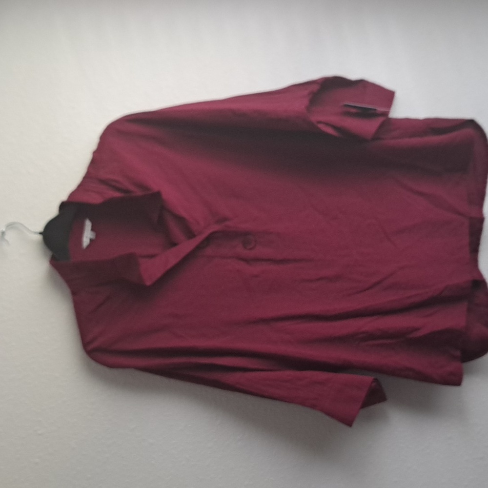 John Mark Solid Woven Wire Collar 3/4 Batwing Sleeve Button Front Tunic - Picture 2 of 7